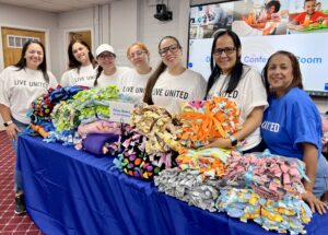 Pitney Bowes volunteers